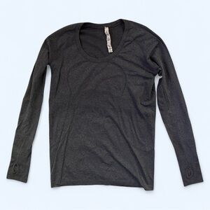 Lululemon Run Swiftly Tech Long Sleeve Scoop Top in Gray Size 12, Thumbholes